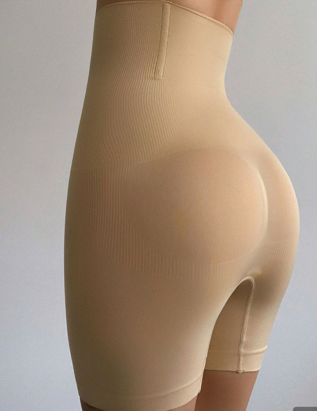 Siluette FlexLift Seamless Shaping Shorts